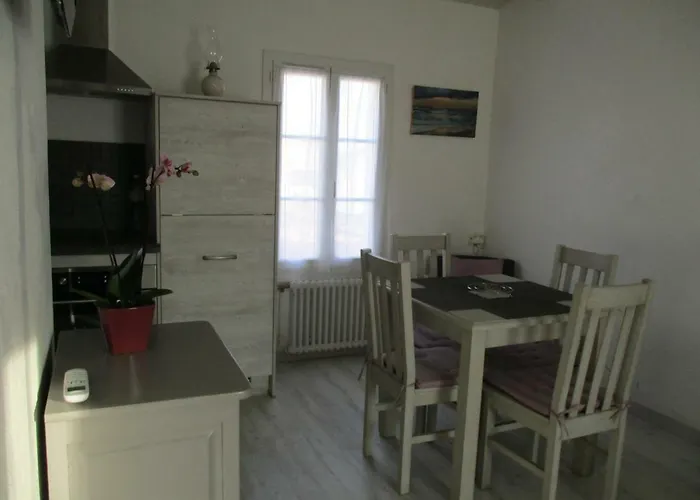 2 Pers Proche Et Commerces Ferienhaus *